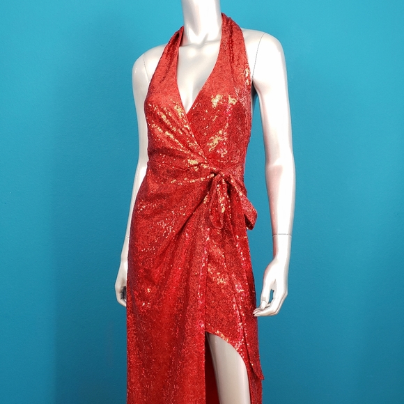 🆕️💃🎬 CITY GODDESS LONDON Sequin Halter Maxi Dress // (NWT) - Picture 2 of 8